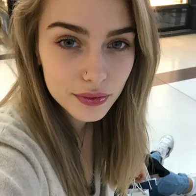 Виталина, 22